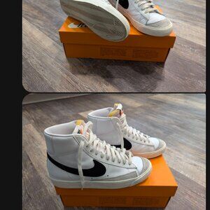 Women's Nike Blazer Mid '77